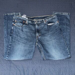 Men’s Levi Jeans